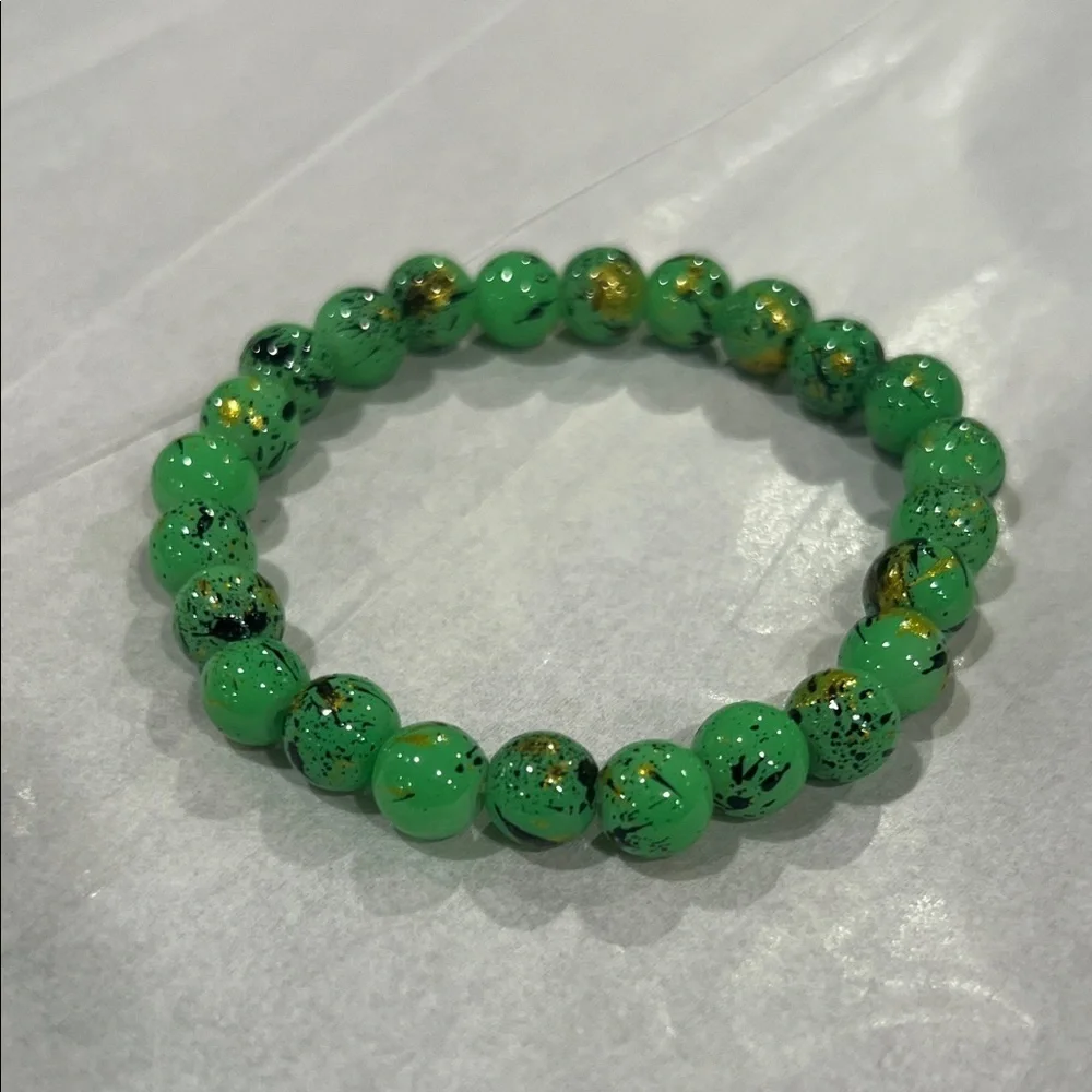 Vibrant Green and Gold Speckled Bracelet